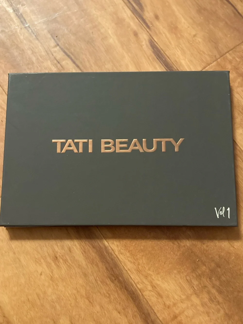 TATI BEAUTY 'Volume 1' Eyeshadow Palette - shades - NEVER USED/SWATCHED